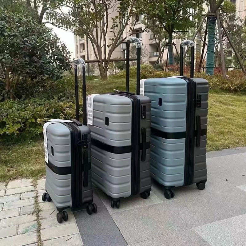 سازنده طریقه سفارشی هواپیما Trolley قابل حمل در فضای باز مد سخت پوسته PP مجموعه چمدان سفر