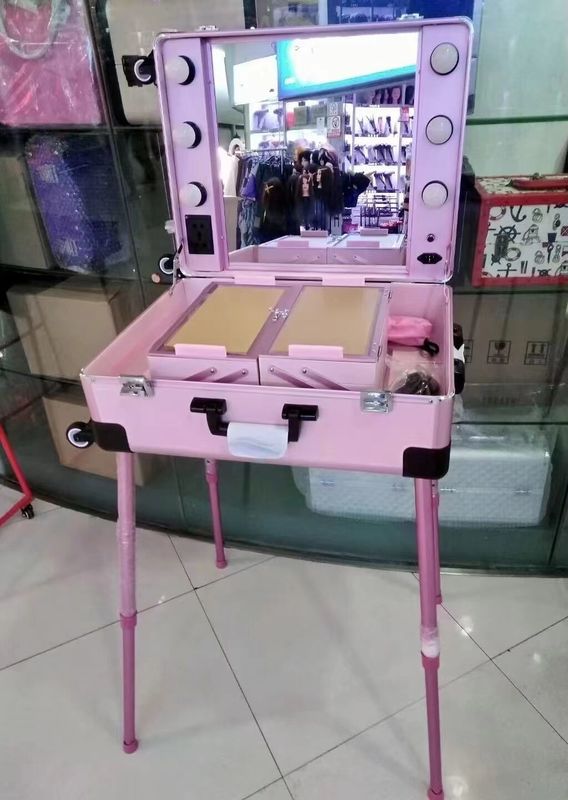 جعبه آرایش قابل تنظیم پاهای ایستاده کوله کار سنگین آینه روشن LED آرایشچه چرخدار 4 چرخ ماشین آرایش