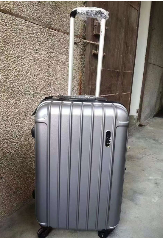 چین کارخانه سفارشی لوگو کالسکه چمدان عمده فروشی چمدان چرخ دار کیف سفر برای اوقات فراغت ورزش کسب و کار