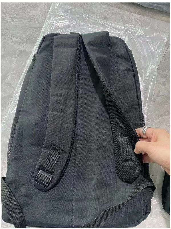 برگشتن به کار در حال روند طراحی جدید لوگو سفارشی پوششی پلی استر کوله پشتی مرد